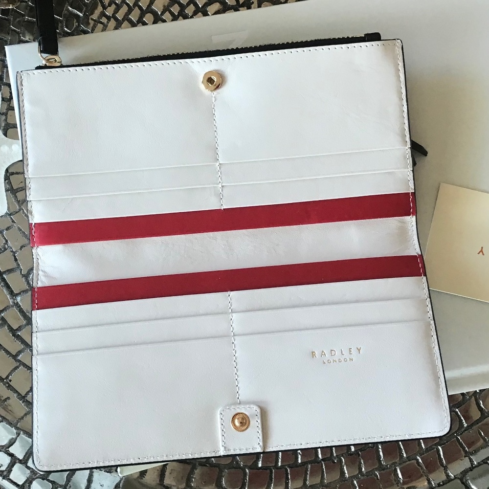 RADLEY FACE TO FACE LARGE ZIP TOP BIFOLD MATINEE - Picture 10 of 12